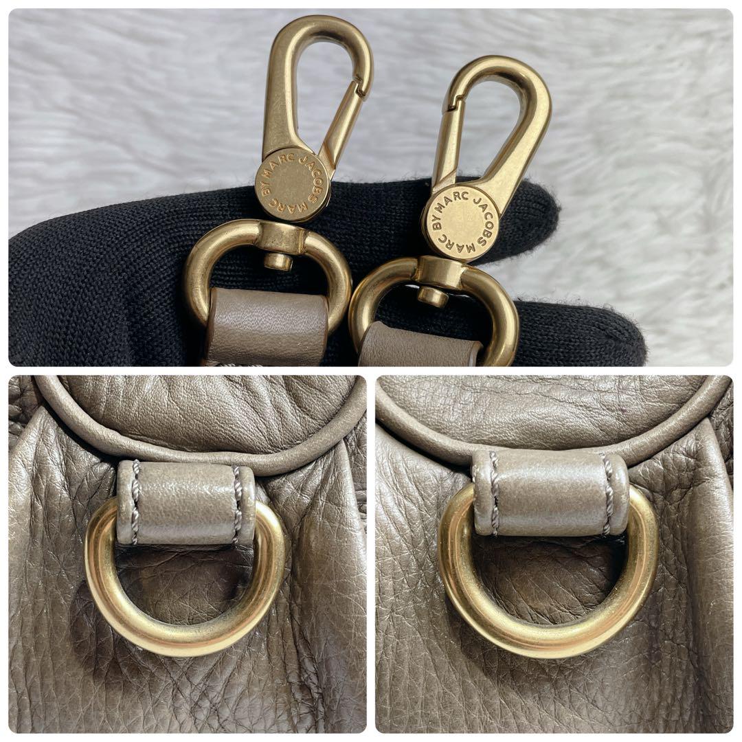 marc by marc jacobs beige large groovee bag