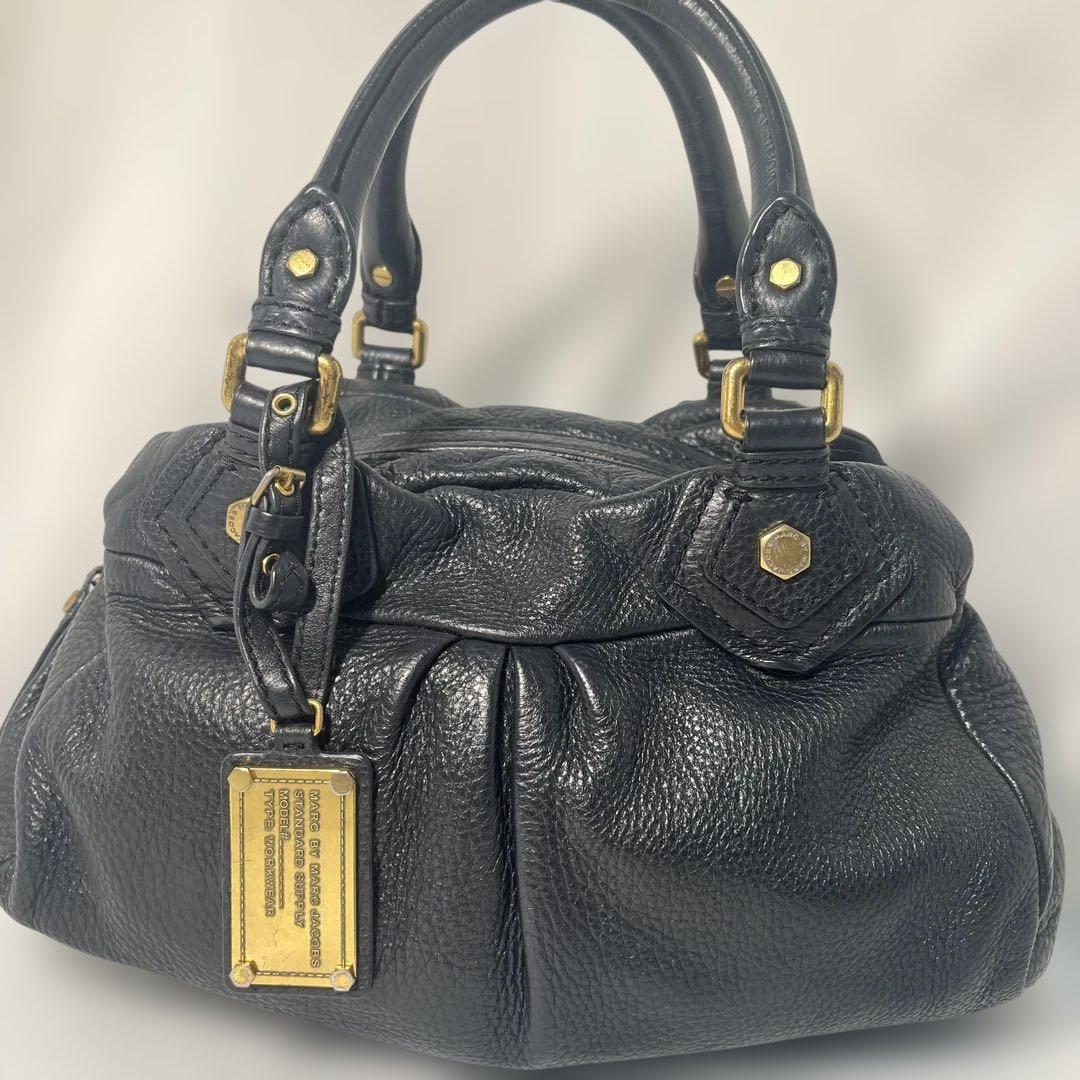 marc by marc jacobs black vintage baby groovee