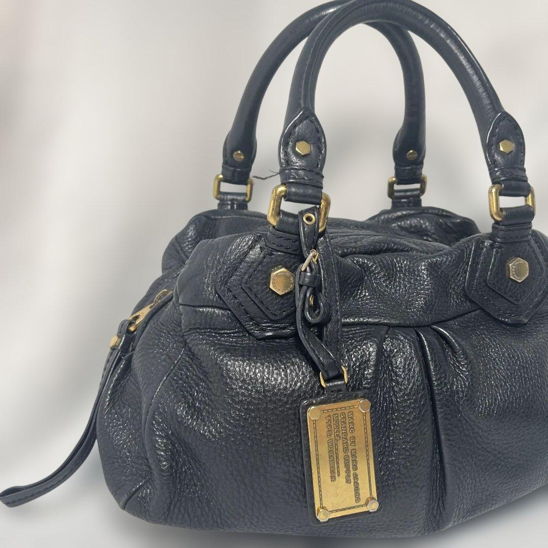 marc by marc jacobs black vintage baby groovee
