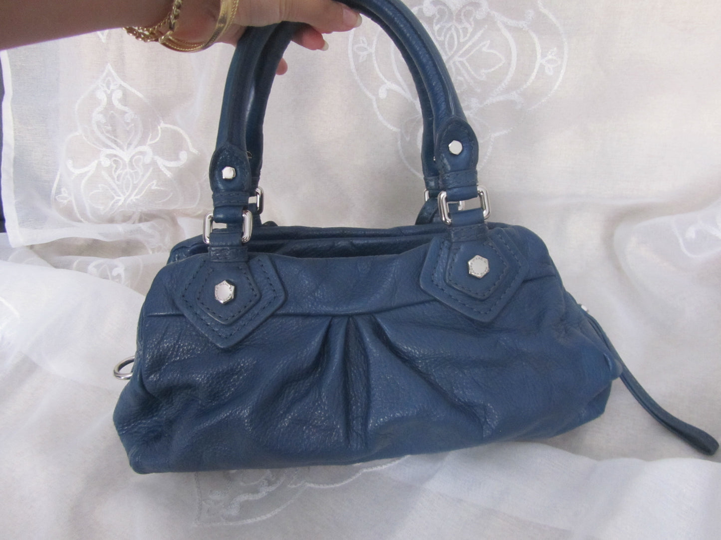 marc by marc jacobs vintage navy blue baby groovee