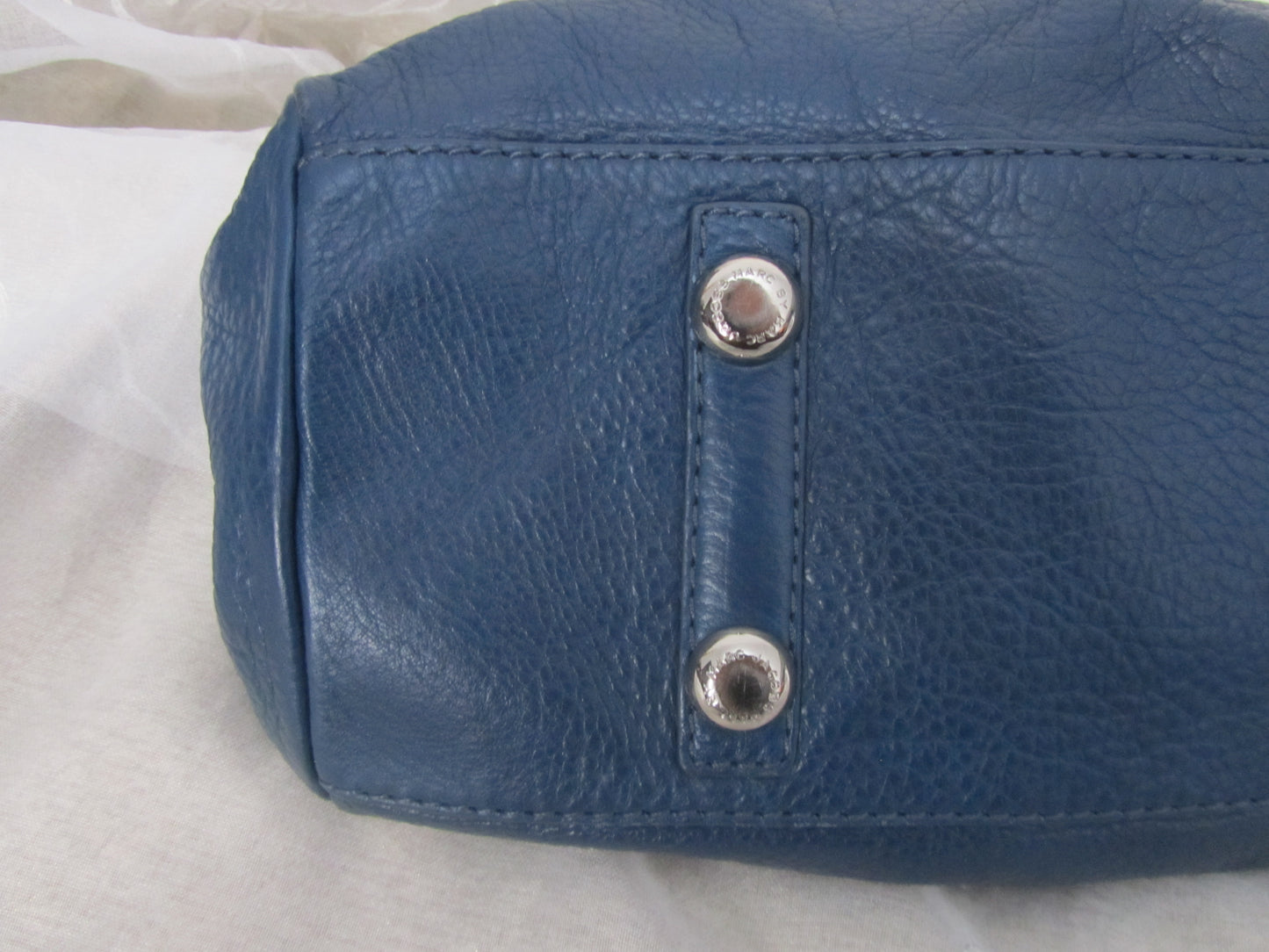 marc by marc jacobs vintage navy blue baby groovee