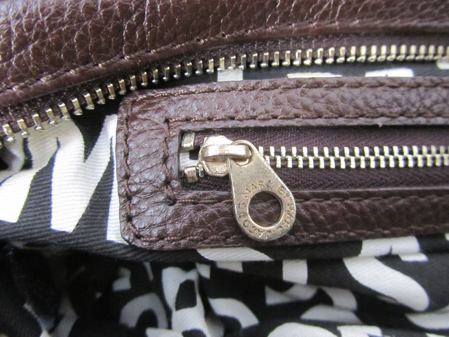 marc by marc jacobs vintage chocolate brown baby groovee