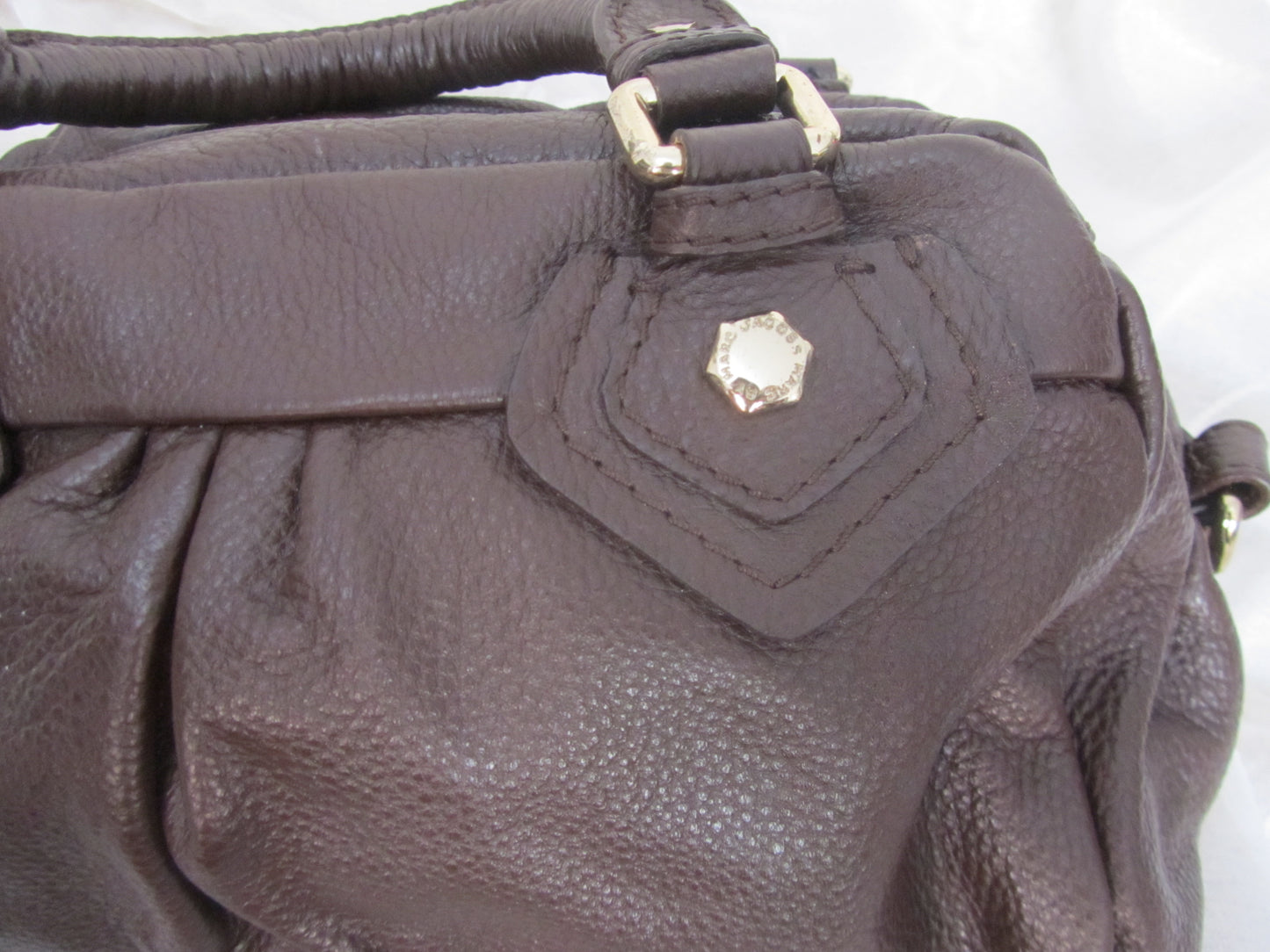 marc by marc jacobs vintage chocolate brown baby groovee