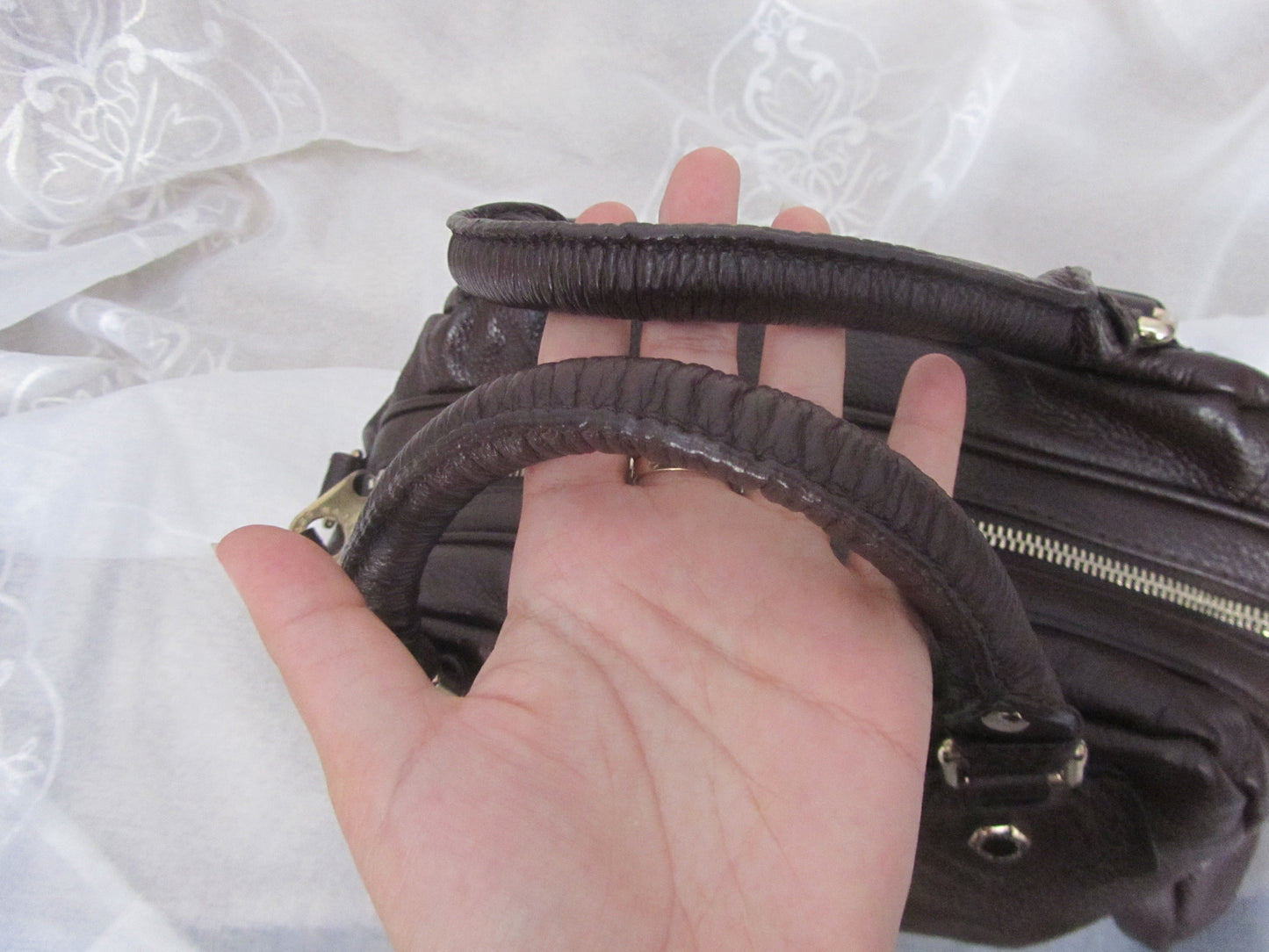 marc by marc jacobs vintage chocolate brown baby groovee