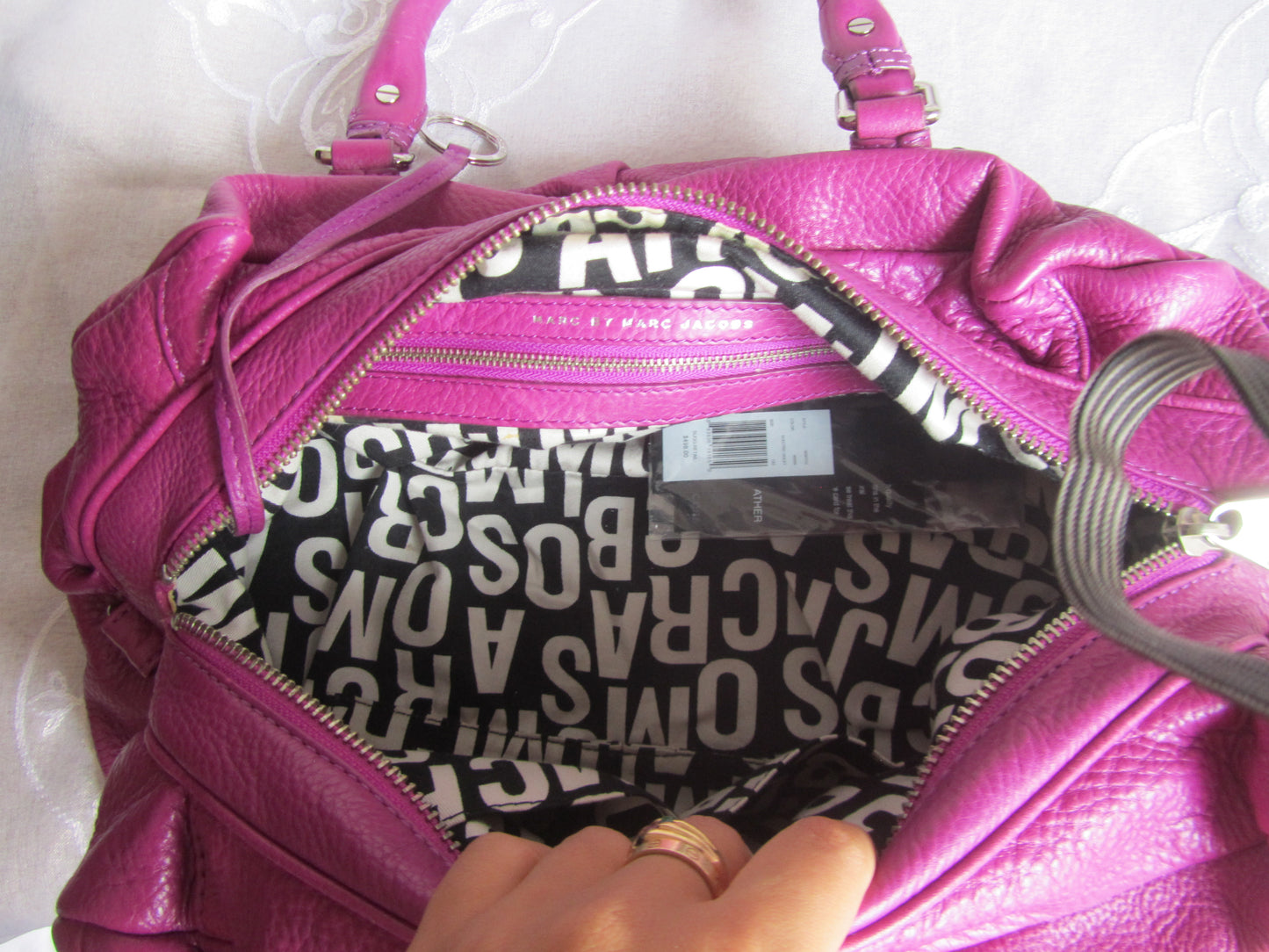 marc by marc jacobs vintage large groovee in magenta