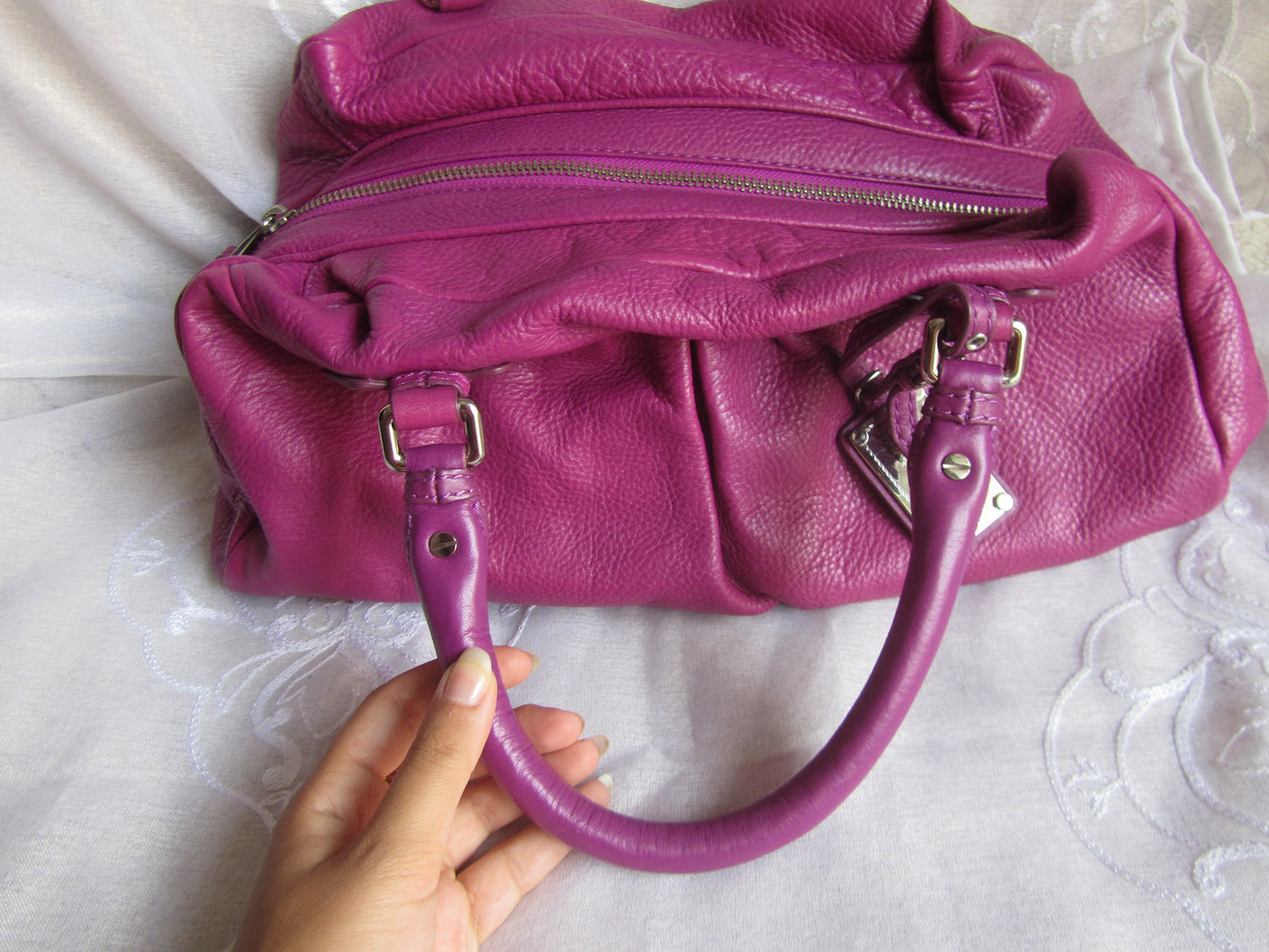 marc by marc jacobs vintage large groovee in magenta