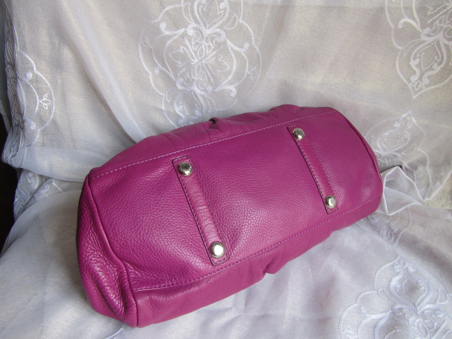 marc by marc jacobs vintage large groovee in magenta
