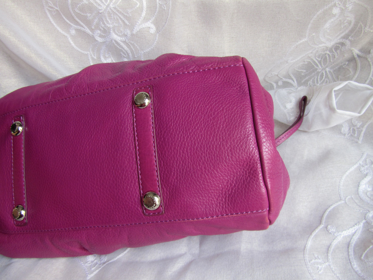 marc by marc jacobs vintage large groovee in magenta