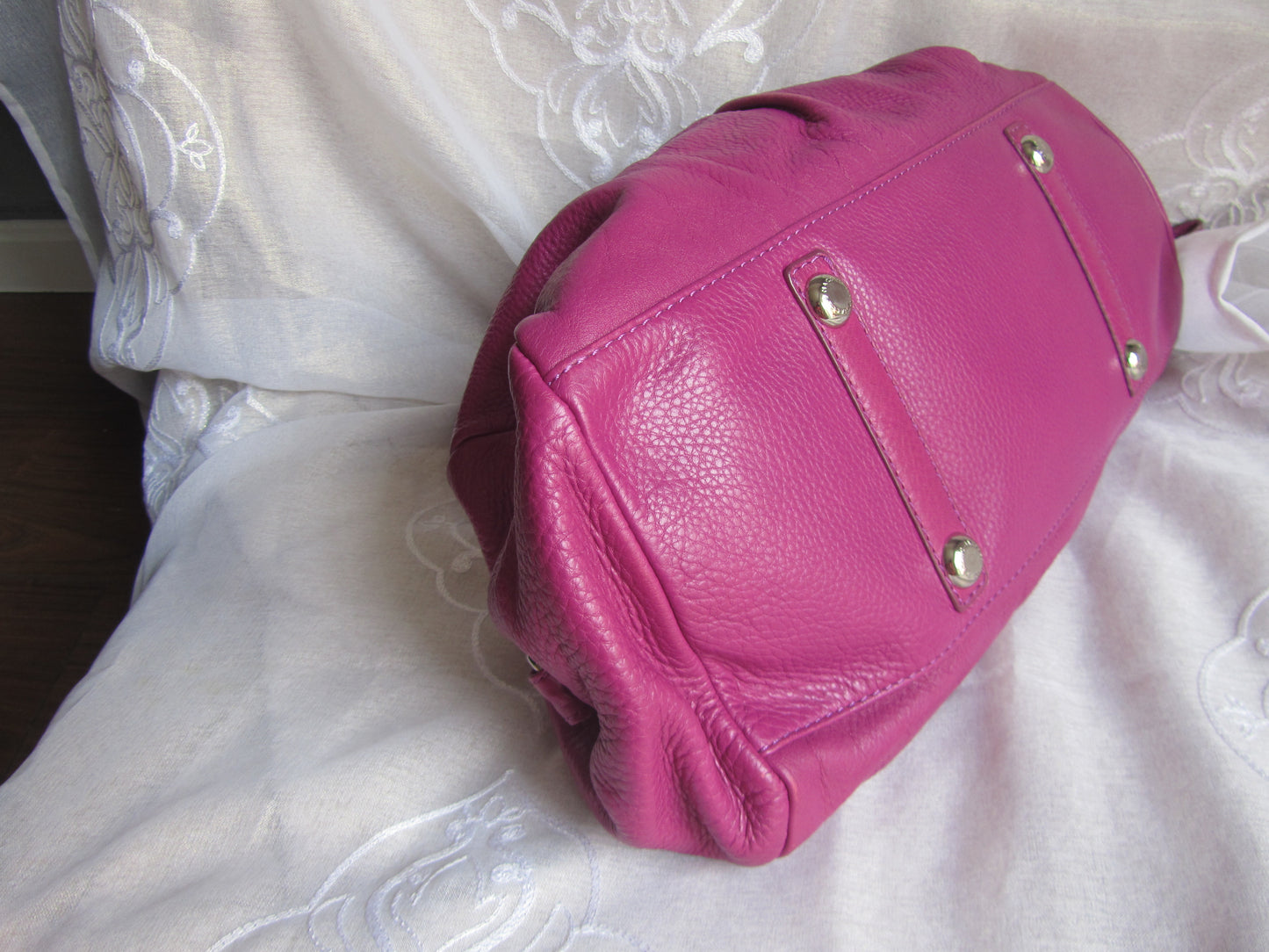 marc by marc jacobs vintage large groovee in magenta