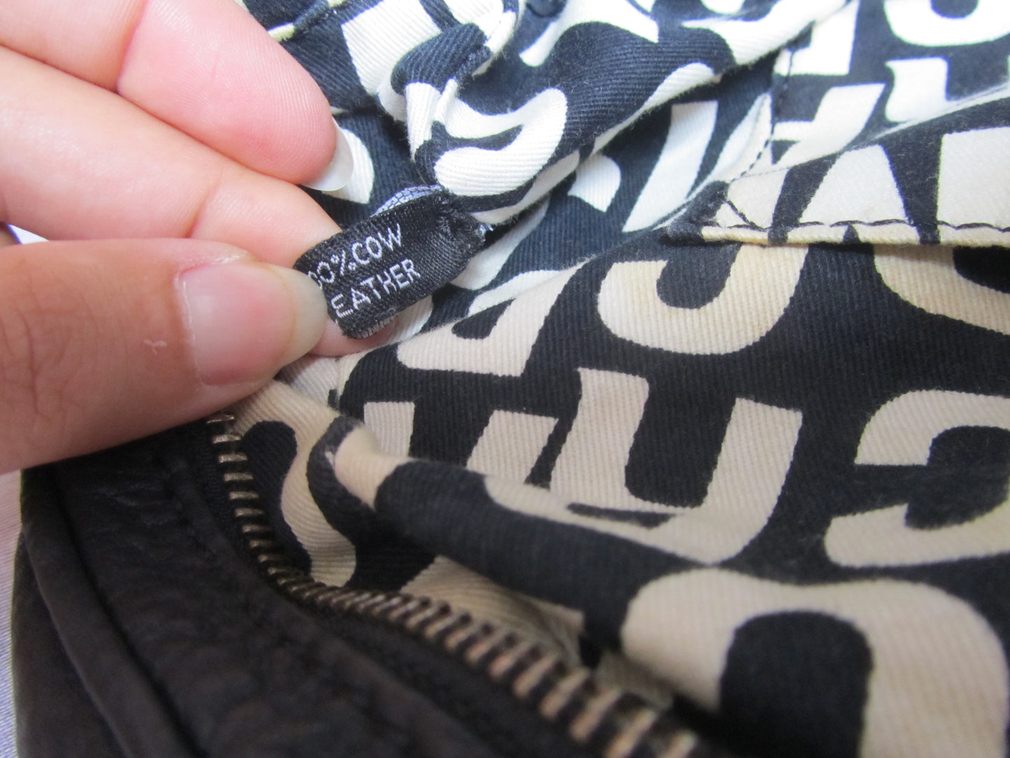 marc by marc jacobs vintage large groovee in black
