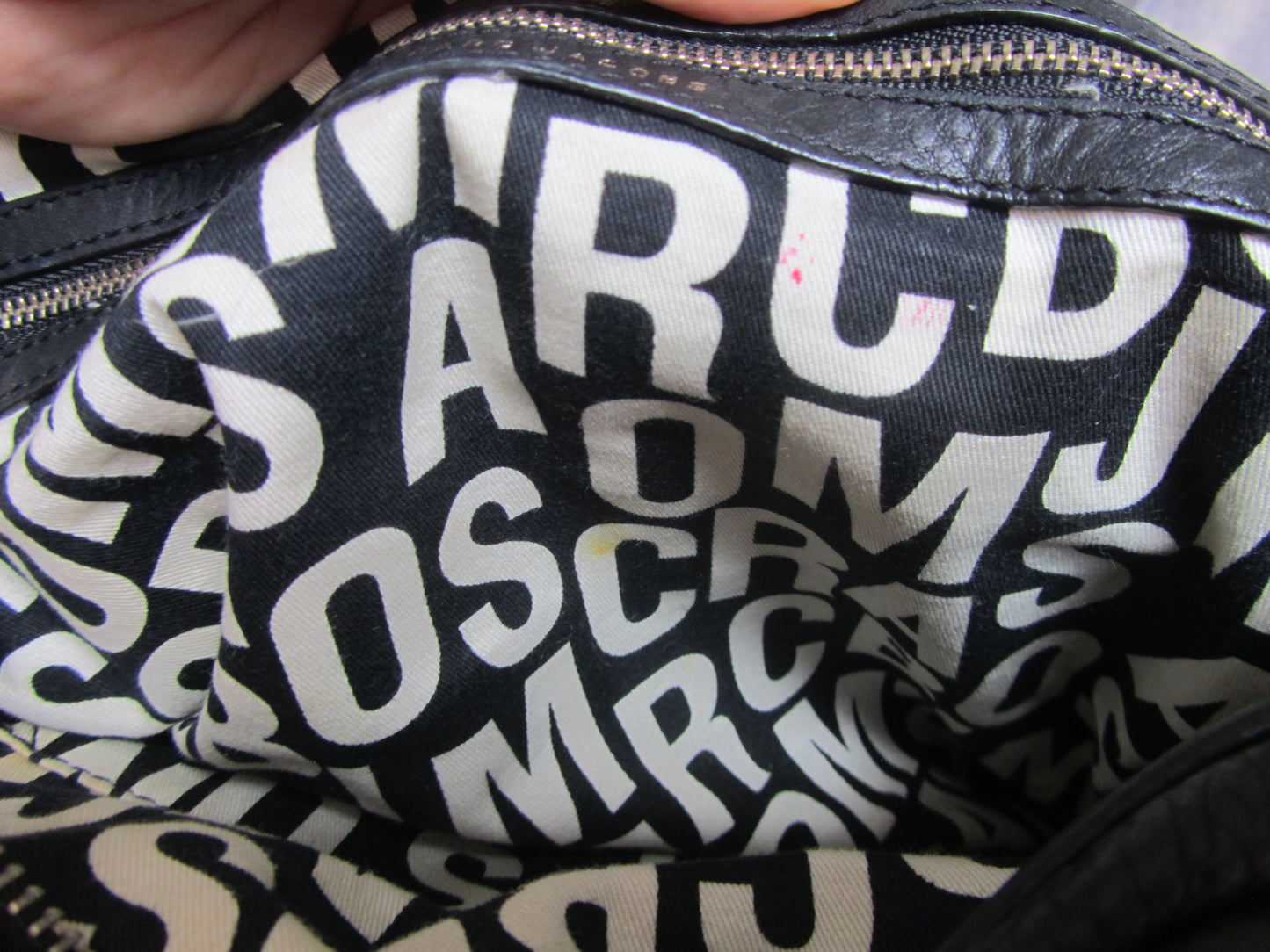 marc by marc jacobs vintage large groovee in black
