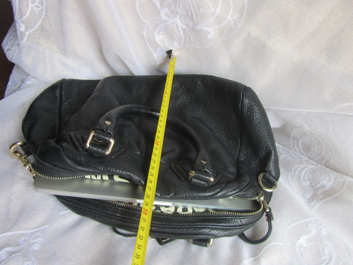 marc by marc jacobs vintage large groovee in black