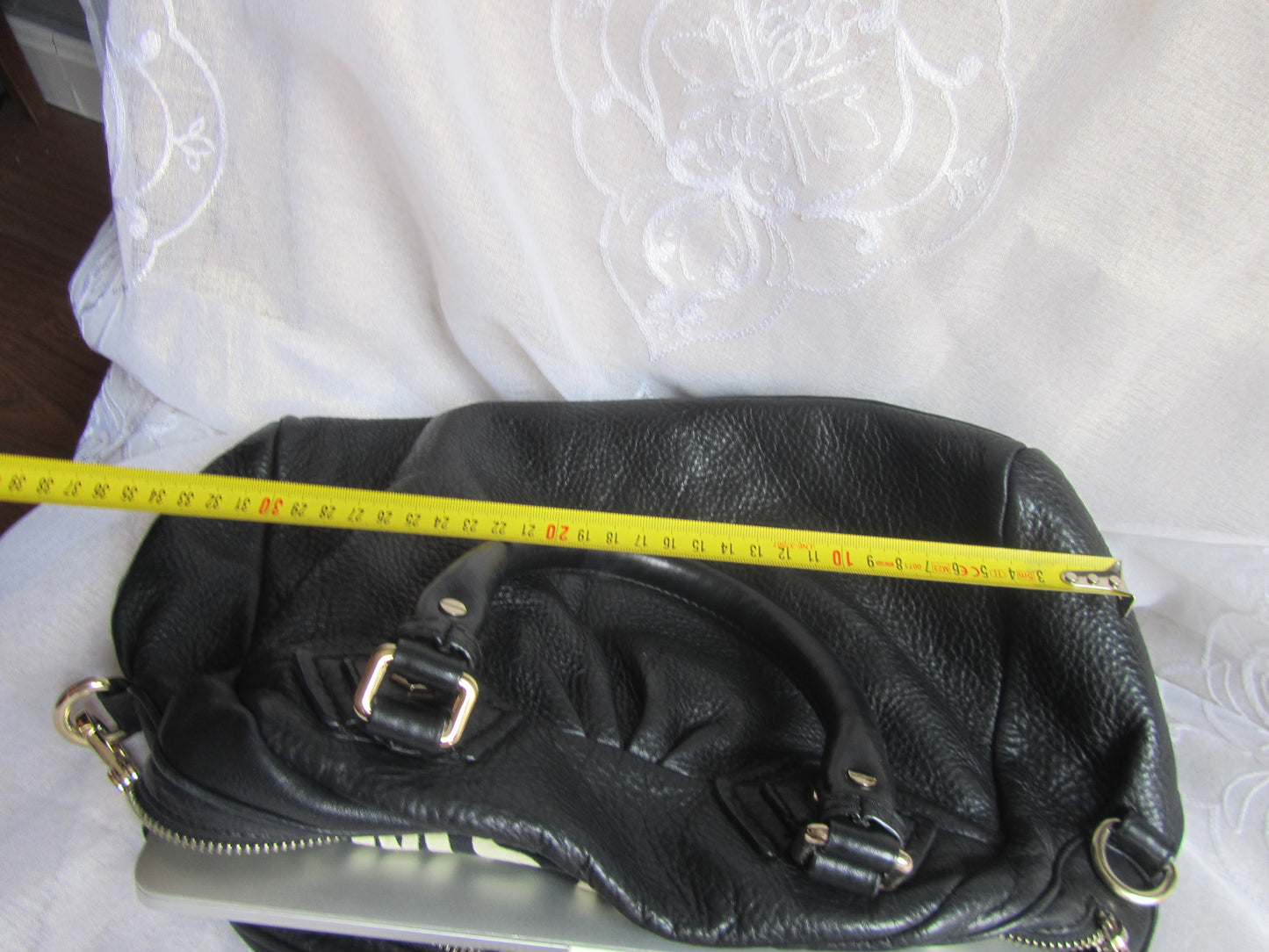 marc by marc jacobs vintage large groovee in black