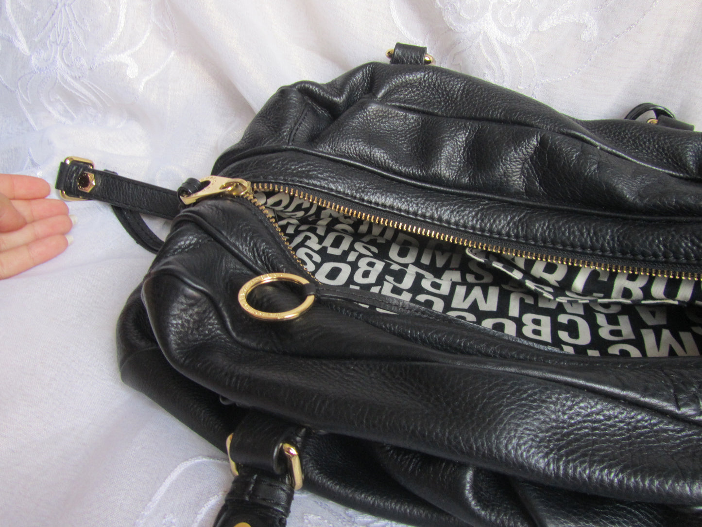 marc by marc jacobs vintage large groovee in black