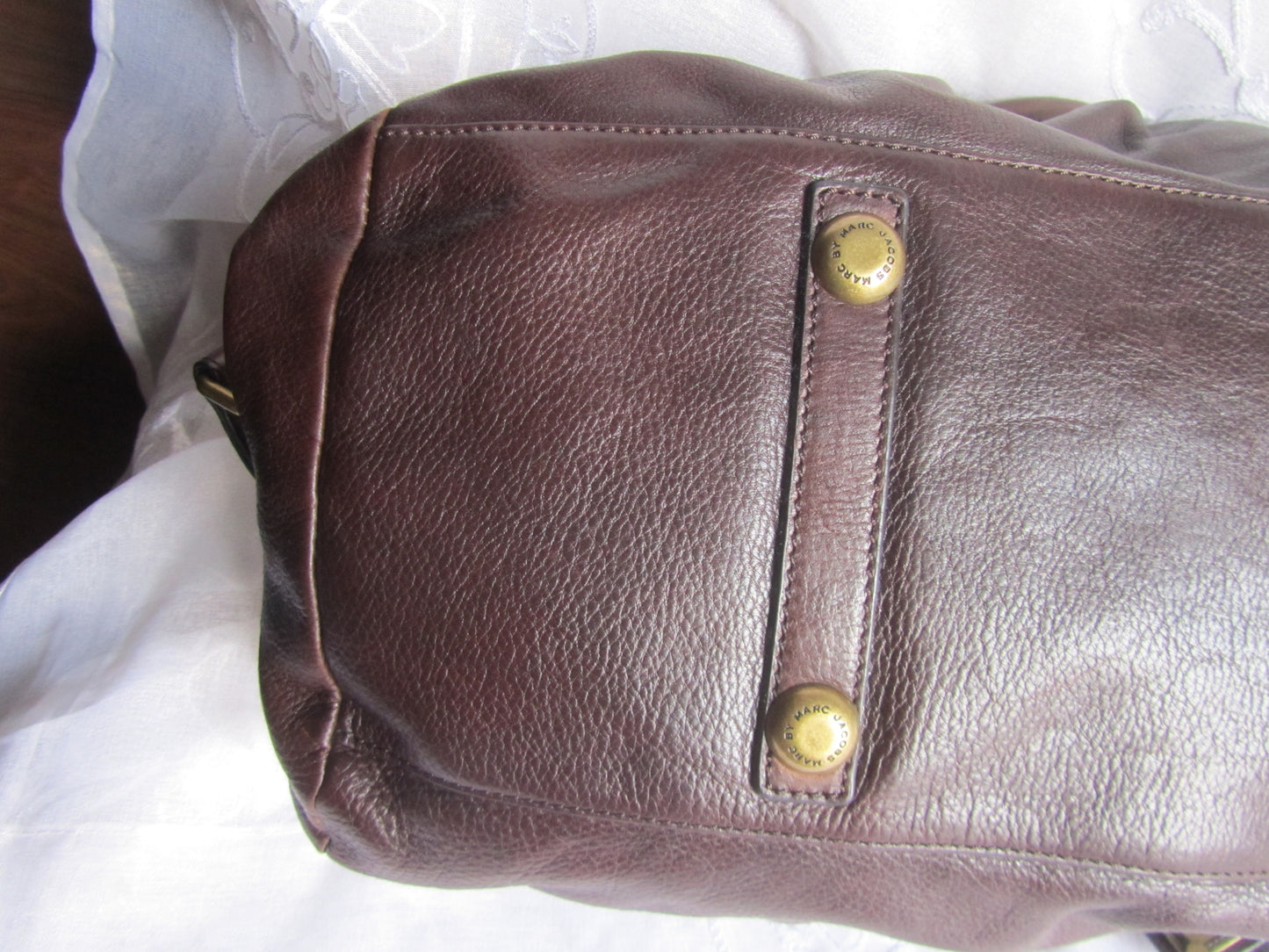 marc by marc jacobs chocolate brown leather bag