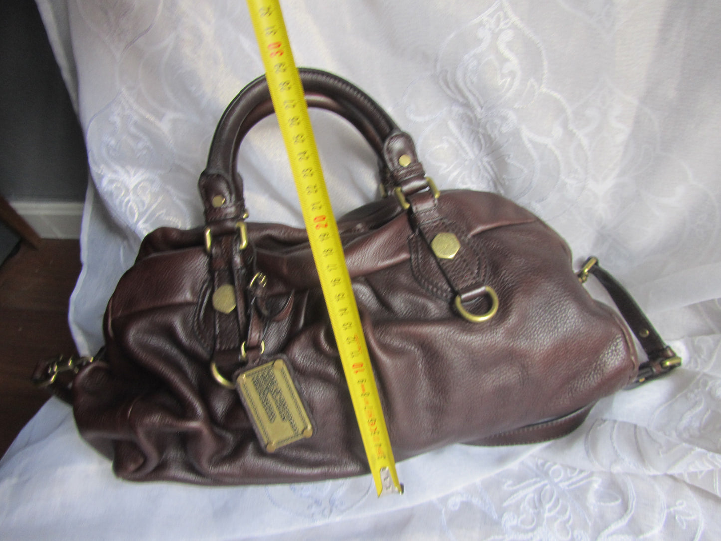 marc by marc jacobs chocolate brown leather bag