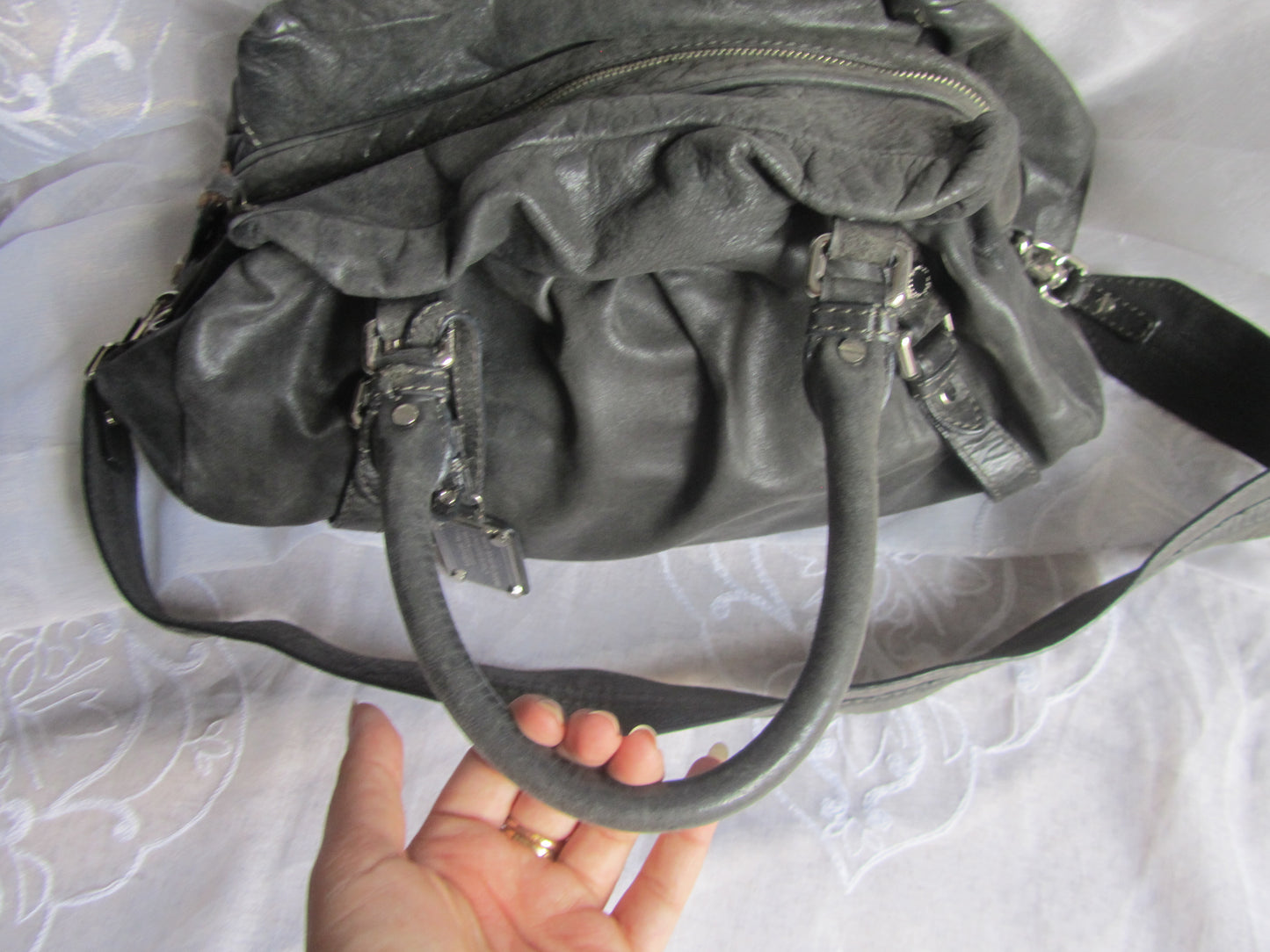 marc by marc jacobs grunge leather bag in dark grey