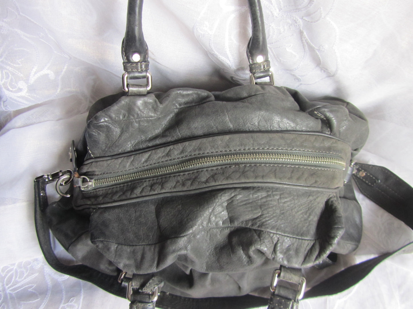 marc by marc jacobs grunge leather bag in dark grey