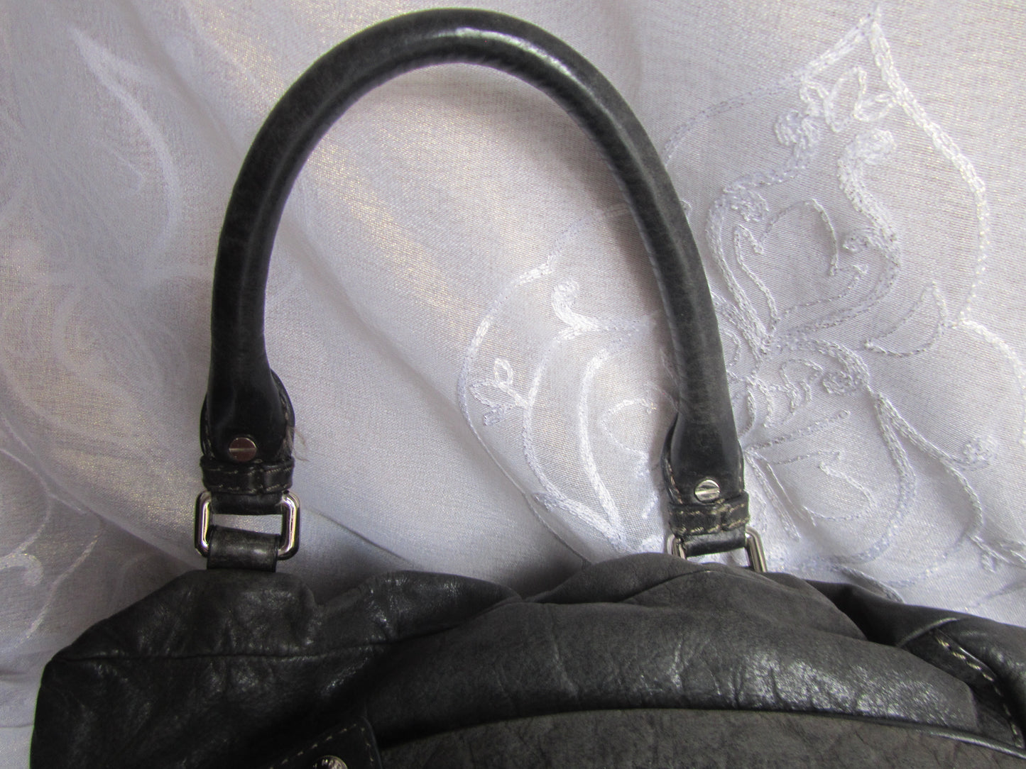 marc by marc jacobs grunge leather bag in dark grey