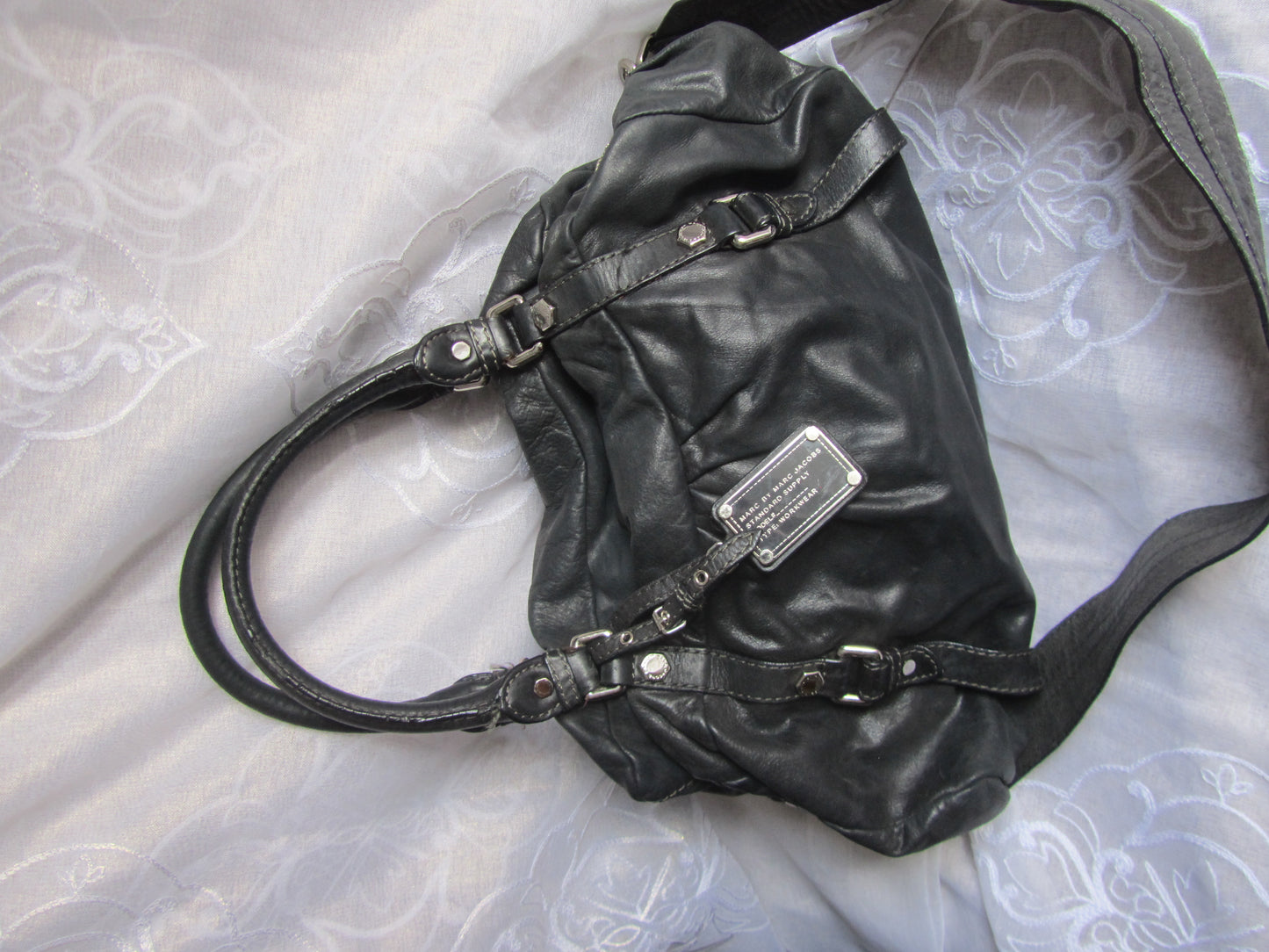 marc by marc jacobs grunge leather bag