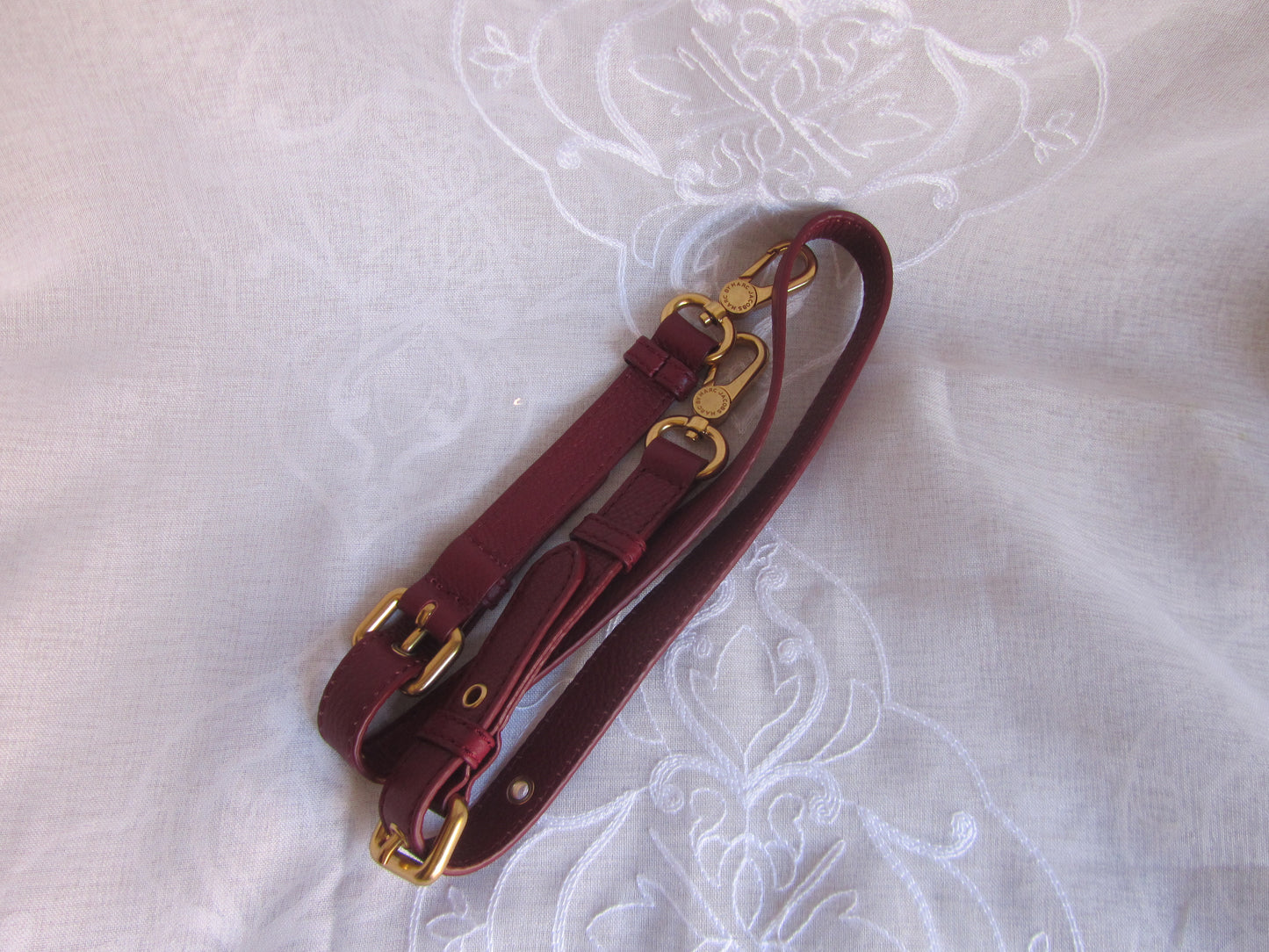 marc by marc jacobs wine red baby groovee