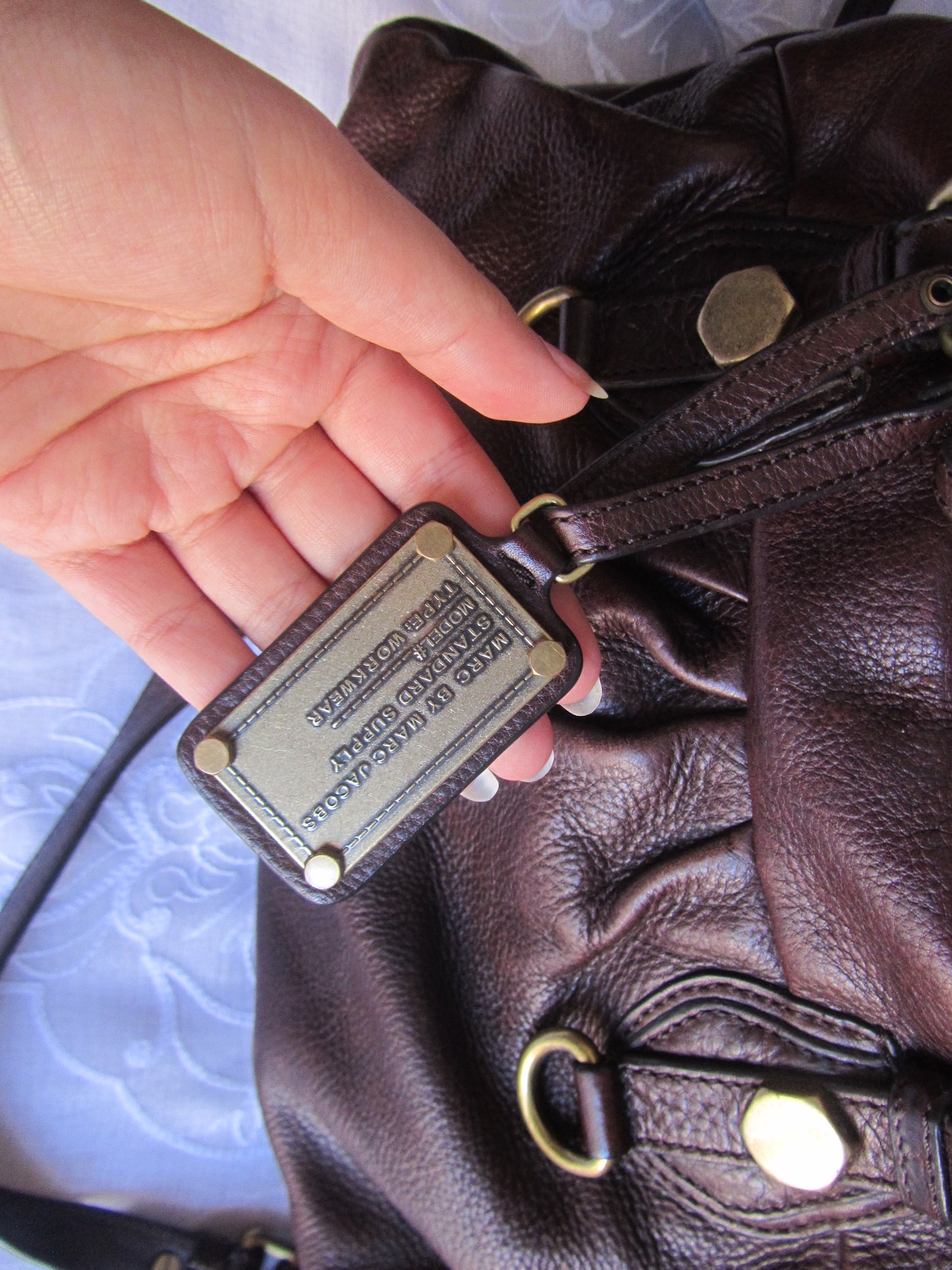 marc by marc jacobs chocolate brown leather bag