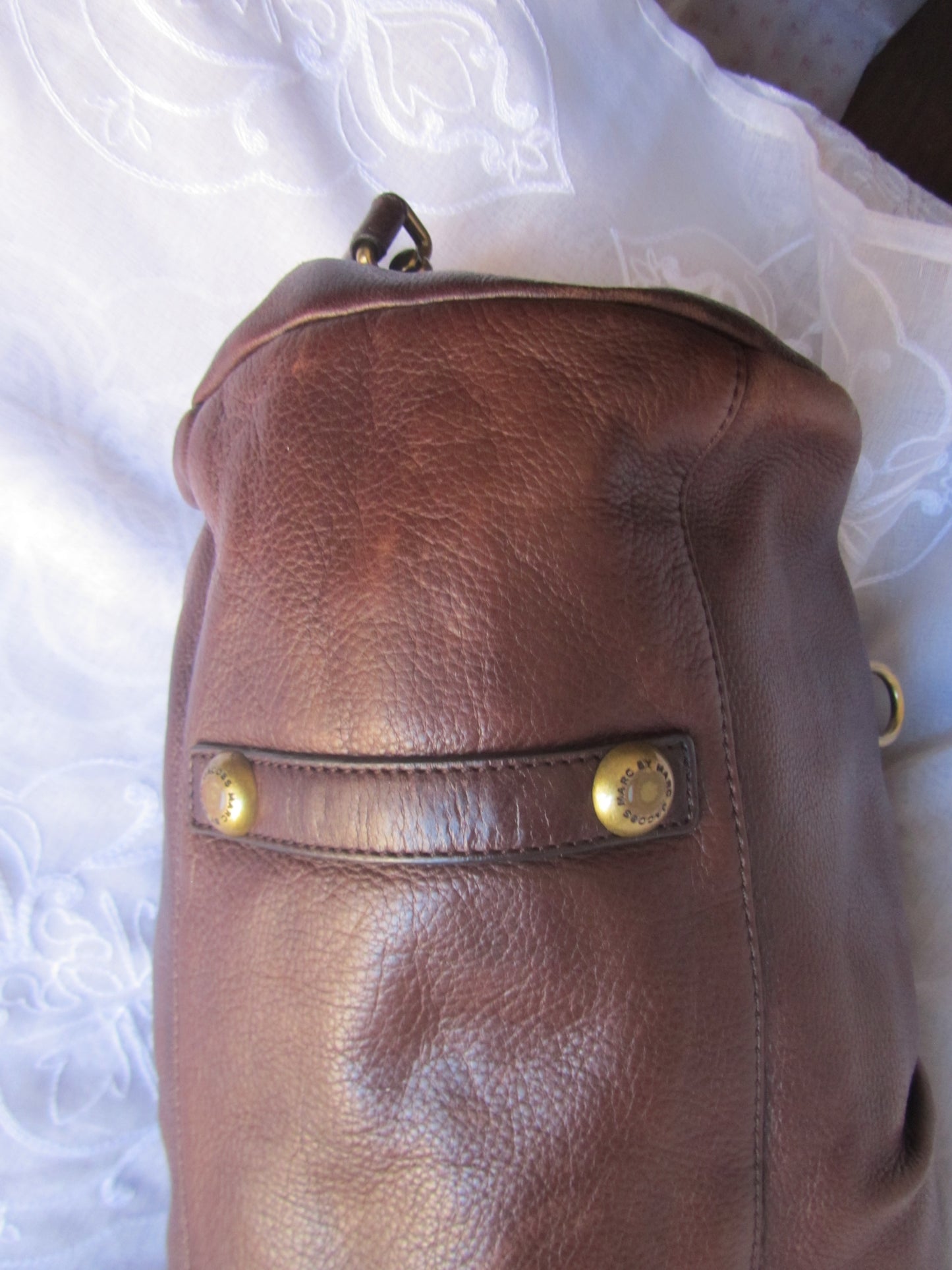 marc by marc jacobs chocolate brown leather bag