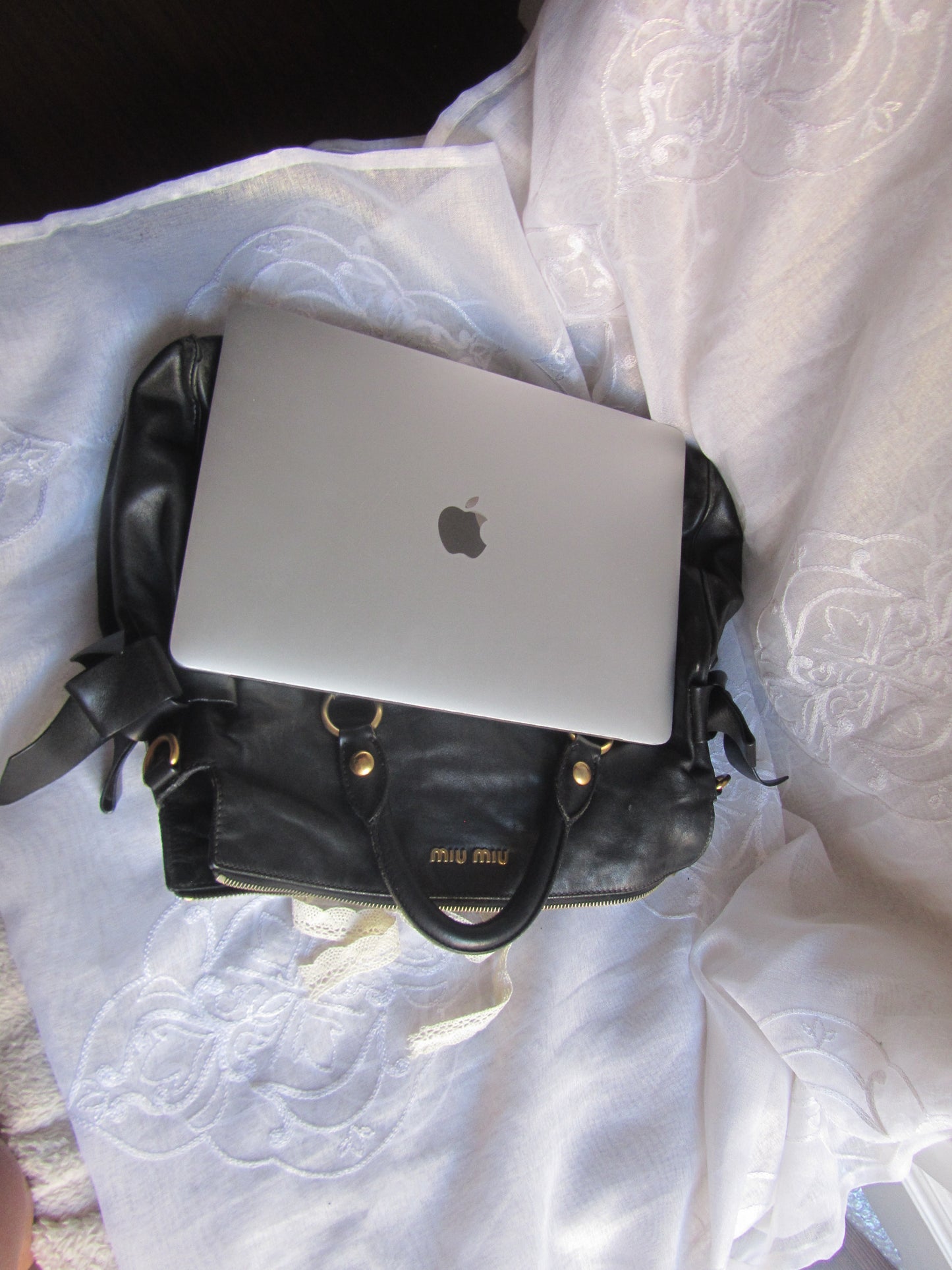 miu miu stunning vitello bow bag in black
