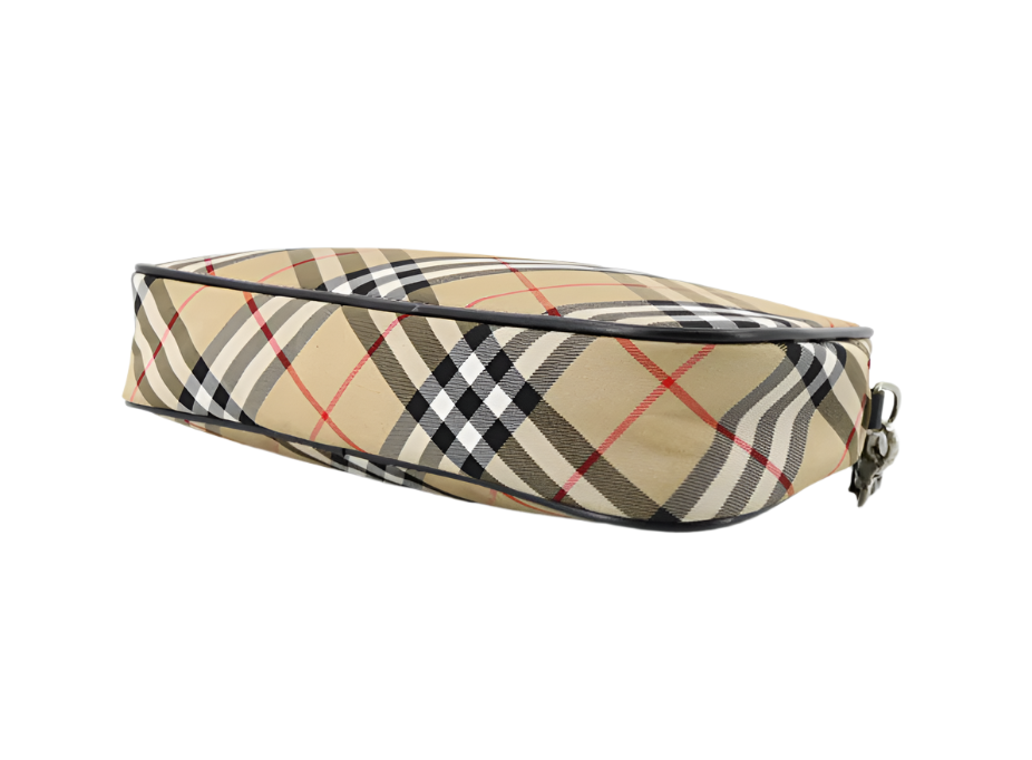 burberry cute nova plaid pochette shoulder bag