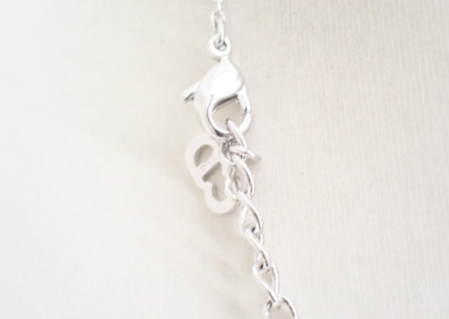 christian dior pearl heart necklace