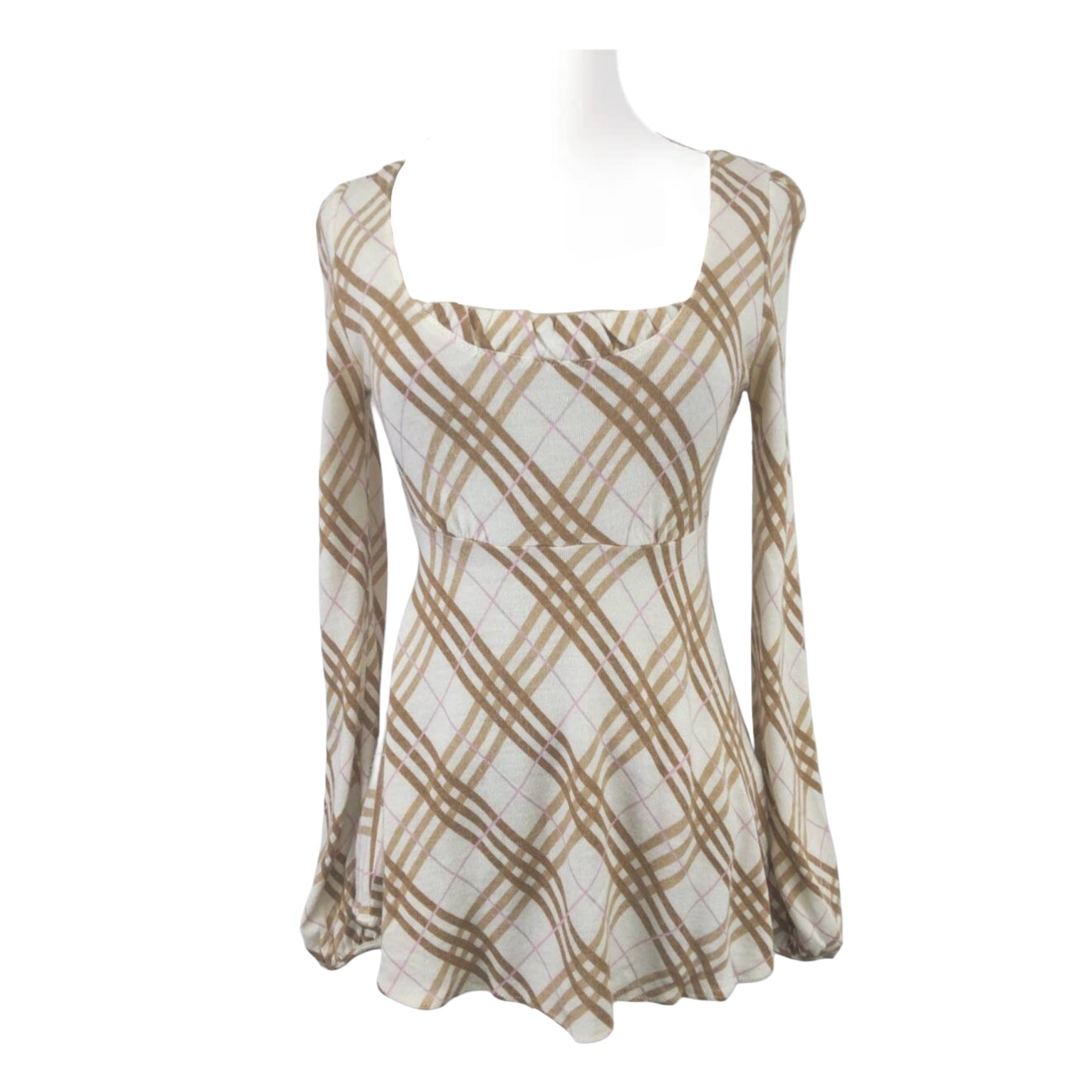 burberry girly early 2000s inspired long sleeve top