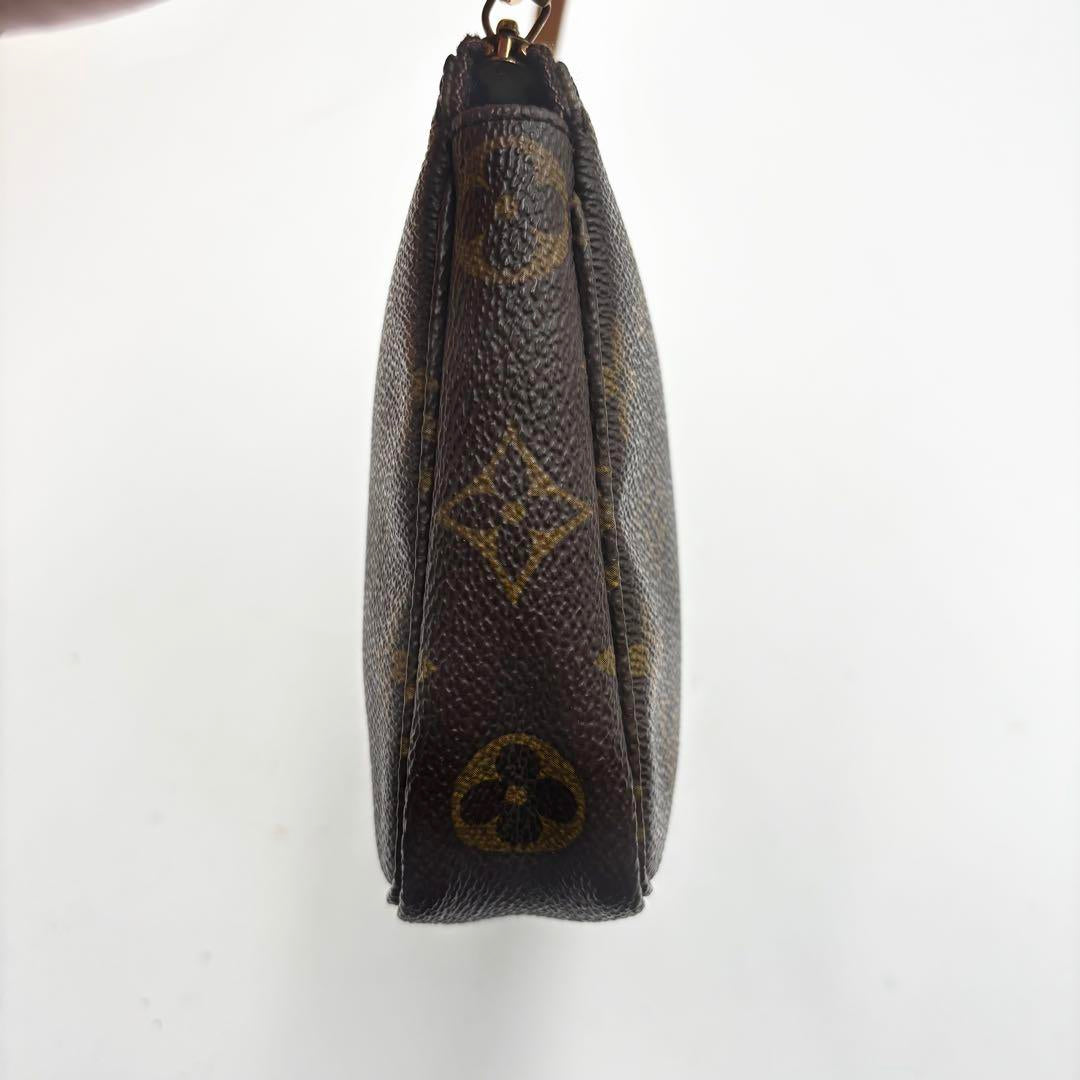 Vintage Louis Vuitton Pochette Shoulder Bag