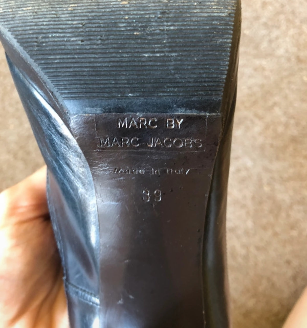 Marc Jacobs Burgundy Heels (Size EU 39, US 8)