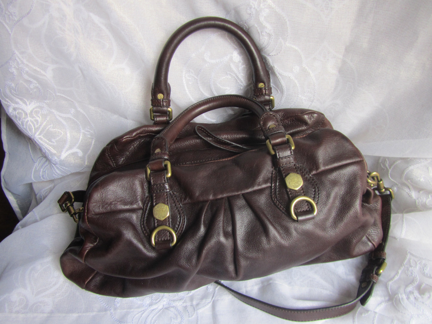 marc by marc jacobs chocolate brown leather bag