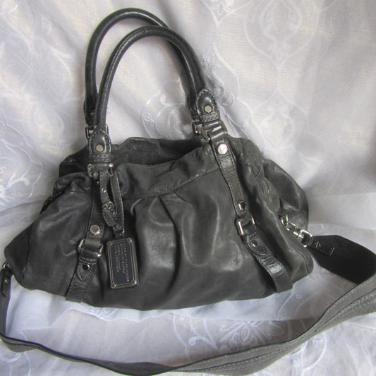 marc by marc jacobs grunge leather bag in dark grey