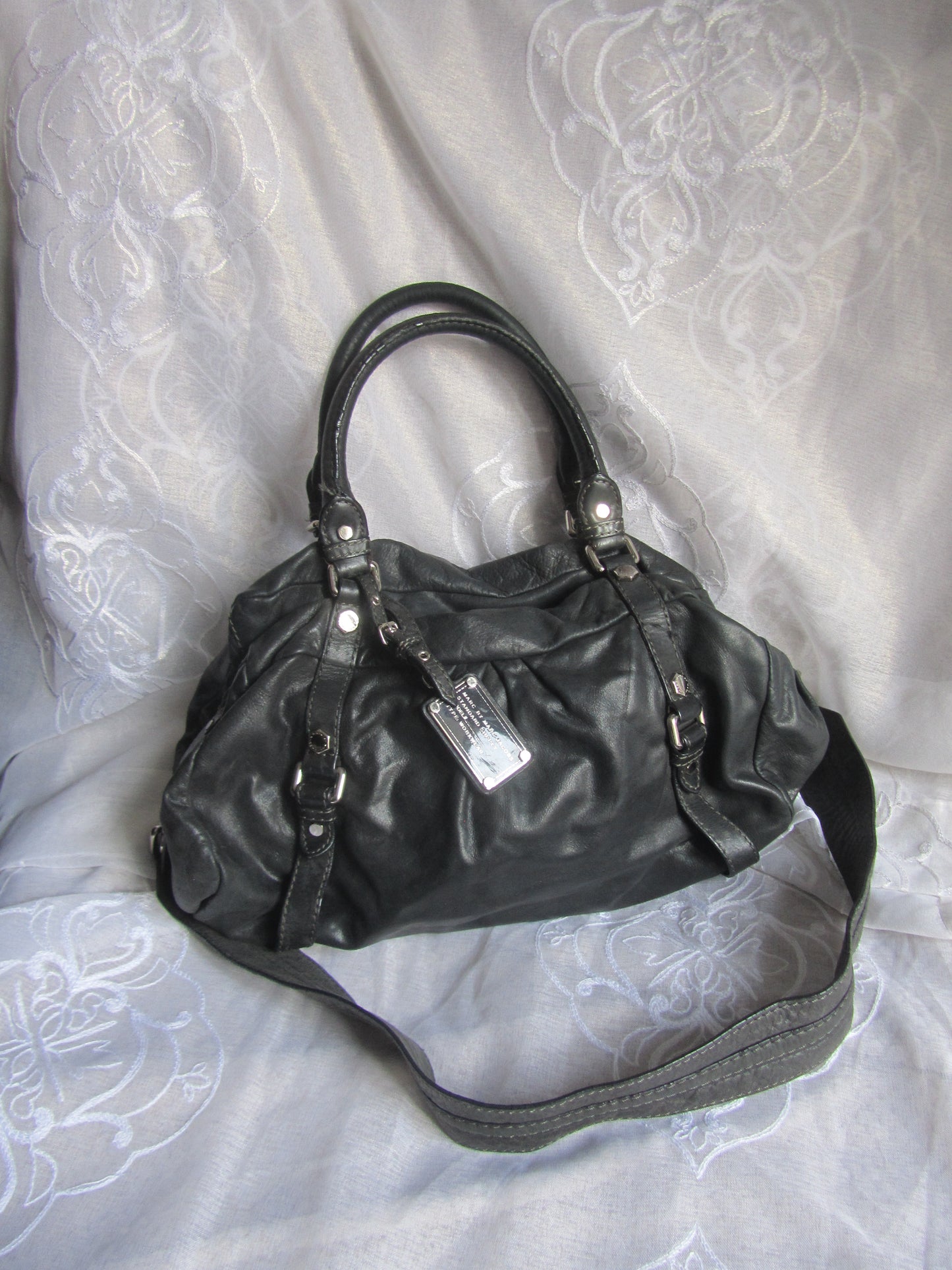 marc by marc jacobs grunge leather bag
