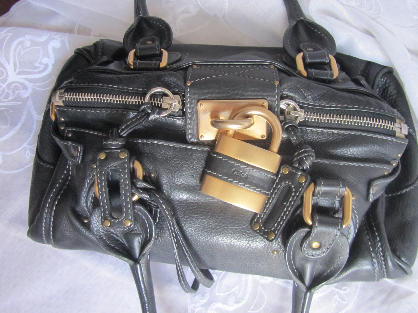 chloé classic black paddington bag