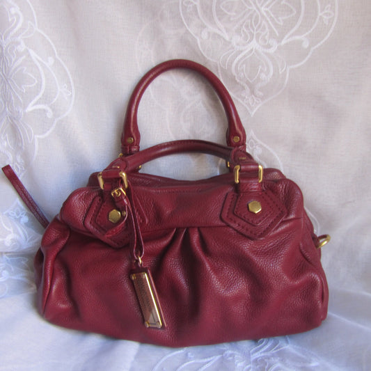 marc by marc jacobs wine red baby groovee