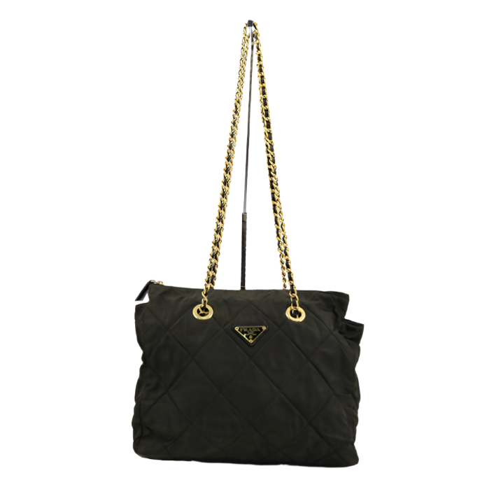 prada black quilted chain shoulder bag