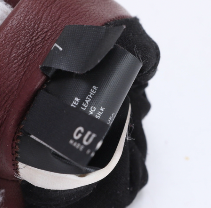 gucci rare burgundy heart girly gloves