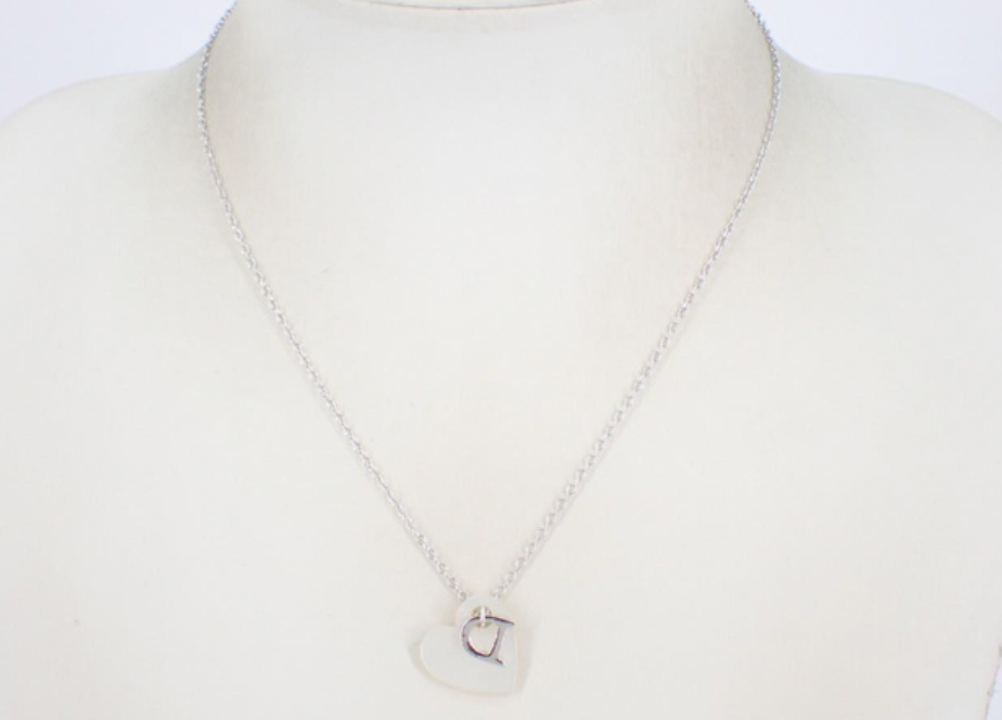 christian dior pearl heart necklace