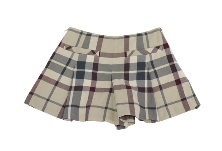 burberry adorable plaid vintage shorts
