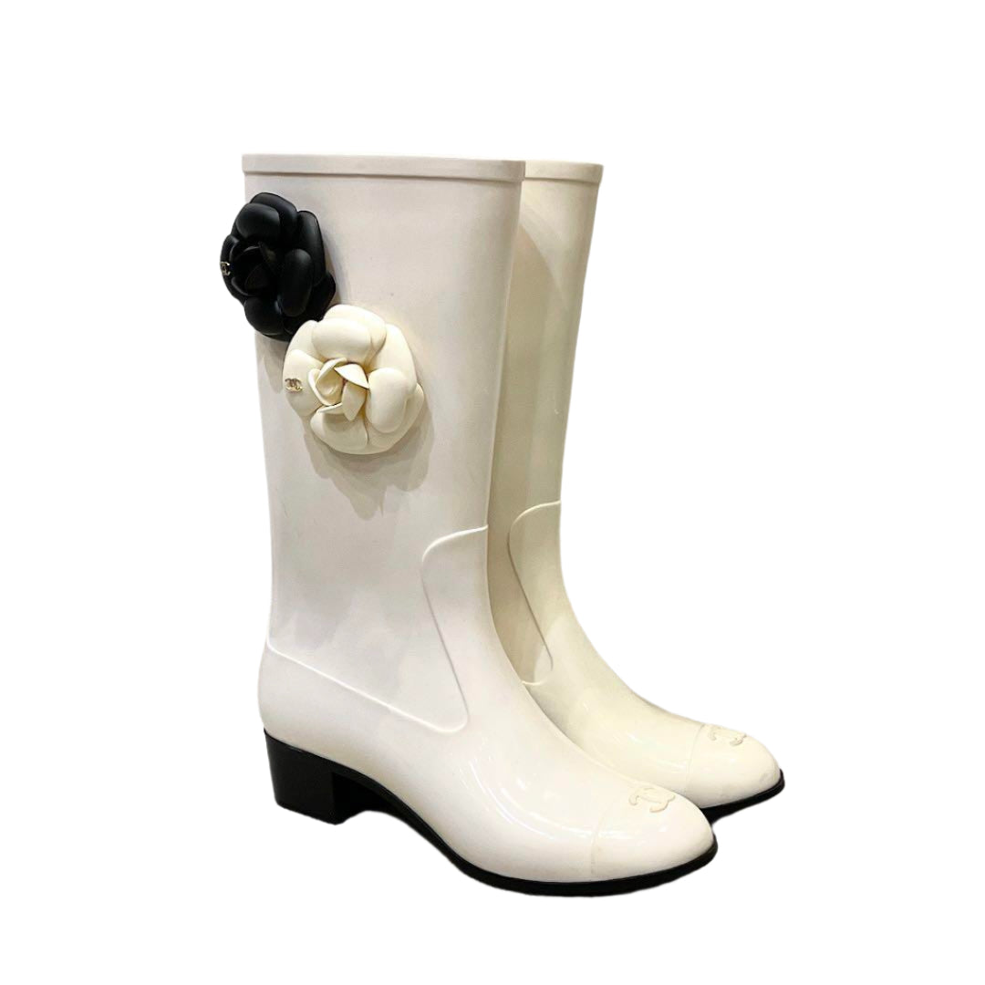 Chanel Floral White Rain Boots (Size 36)