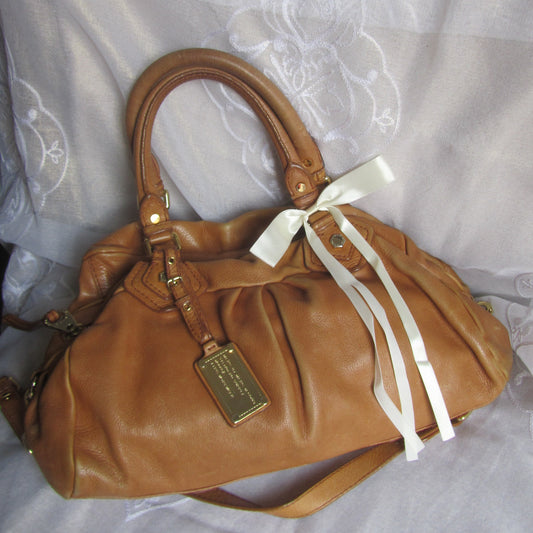 marc by marc jacobs vintage large groovee in chestnut brown